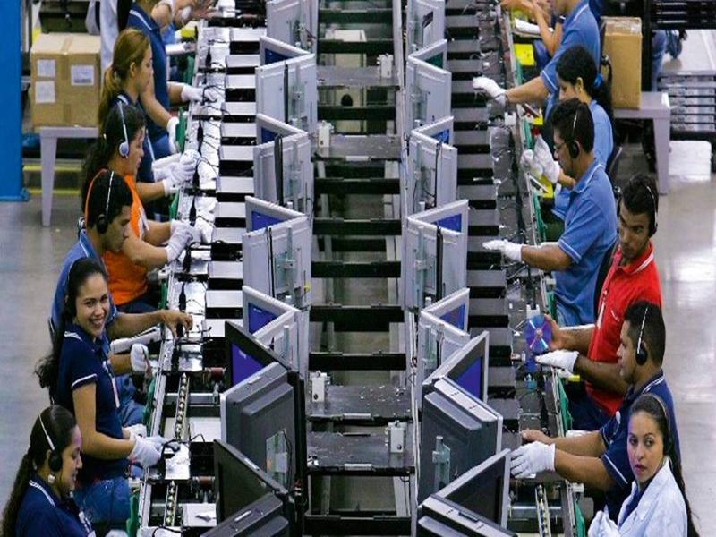 Faturamento da indústria cresce 5,6% e tem maior alta em 14 anos, diz CNI
